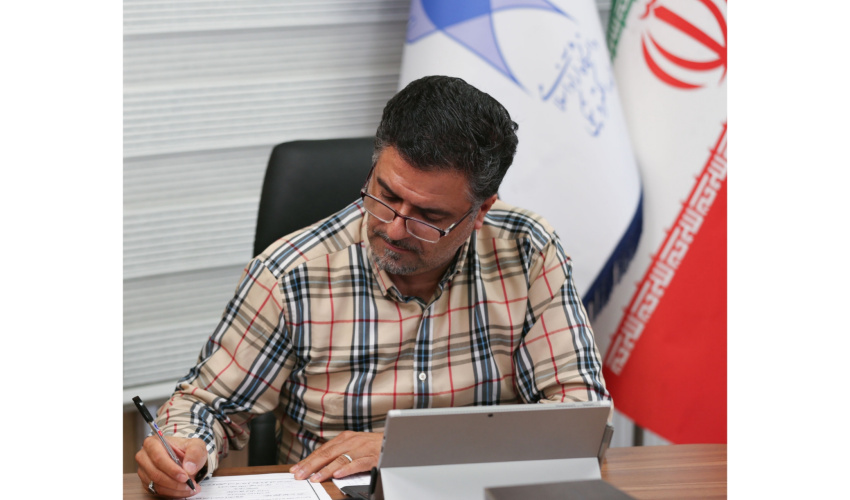 معاون واحد و رئیس باشگاه پژوهشگران جوان و نخبگان دانشگاه آزاد اسلامی واحد الکترونیکی