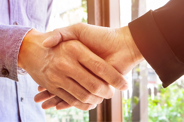 دعوت به همکاری از &quot;دانشجویان و فارغ التحصیلان&quot; واحد الکترونیکی