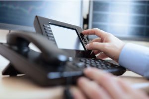 اختصاص خط پاسخگویی تلفنی ویژه کارشناسان دانشکده