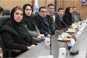 برگزاری جشن سال نوی میلادی در واحد الکترونیکی