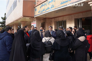 واحد الکترونیکی انتخاب دانشجویانی است که به دنبال عقلانیت و بهره‌وری آموزشی هستند و سهم آموزش برخط در آینده آموزش عالی ایران بیشتر خواهد بود